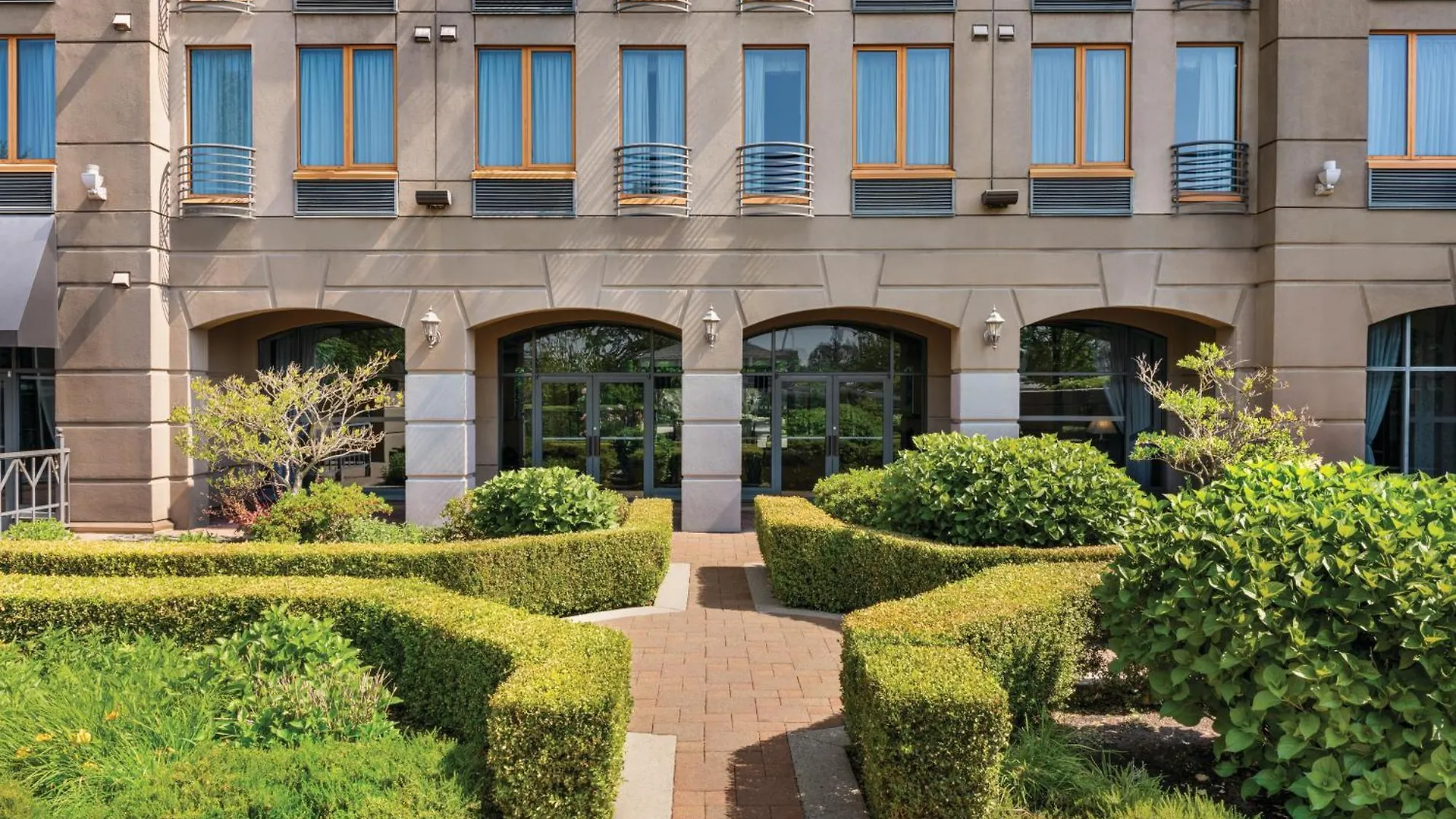Holiday Inn & Suites North Vancouver By Ihg