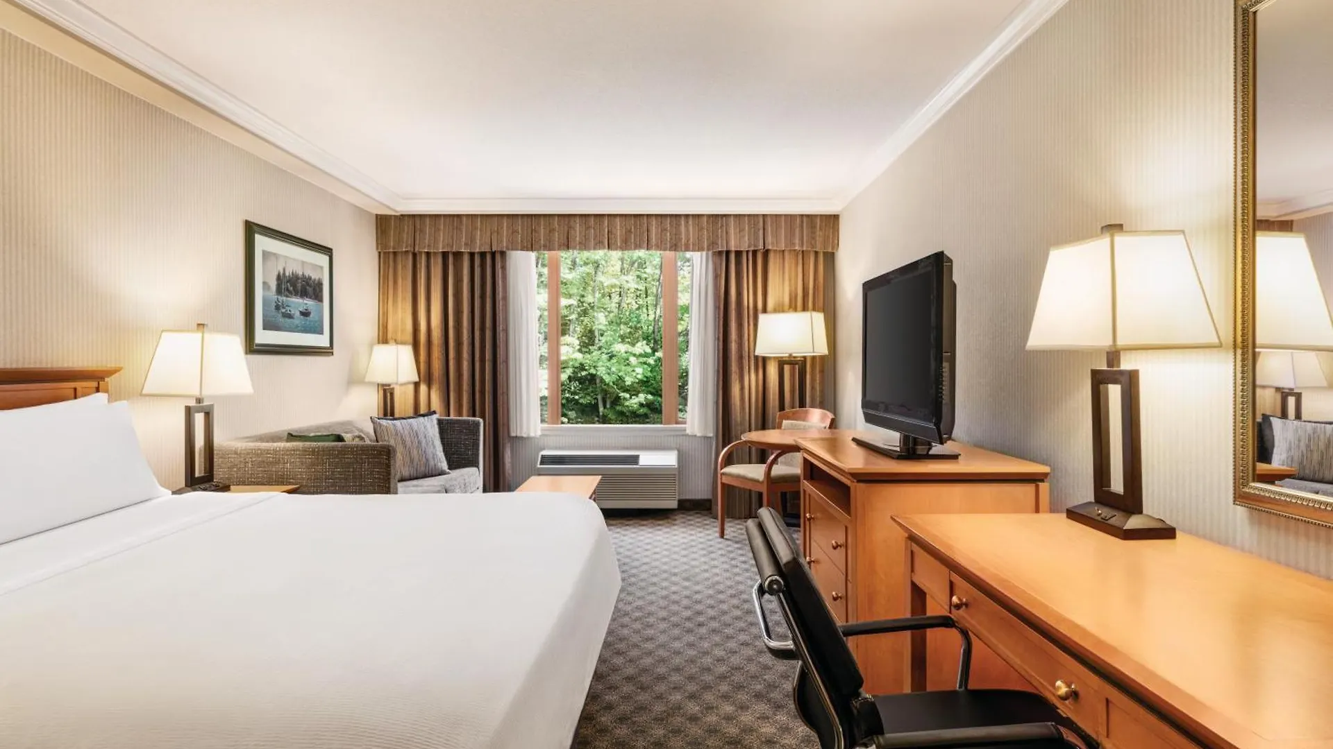 Hotel Holiday Inn & Suites North Vancouver By Ihg
